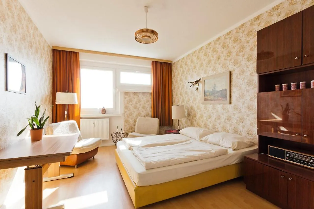 Ostel - Das Ddr Hostel Berlim