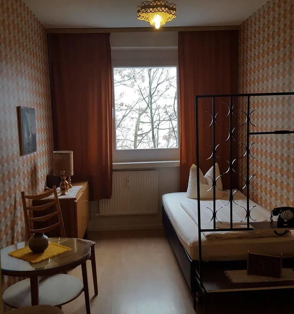 Ostel - Das Ddr Hostel Berlin